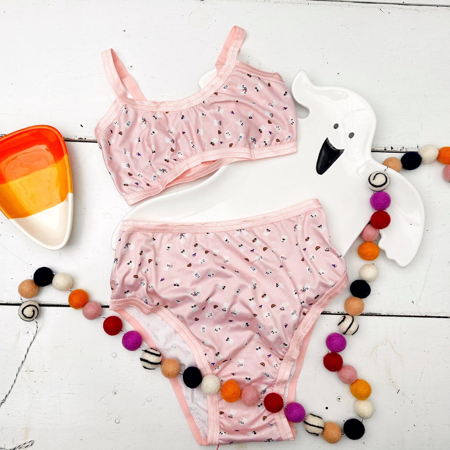 LG-Boo-TQ+ Rainbow Ghost Bandeau Bralette