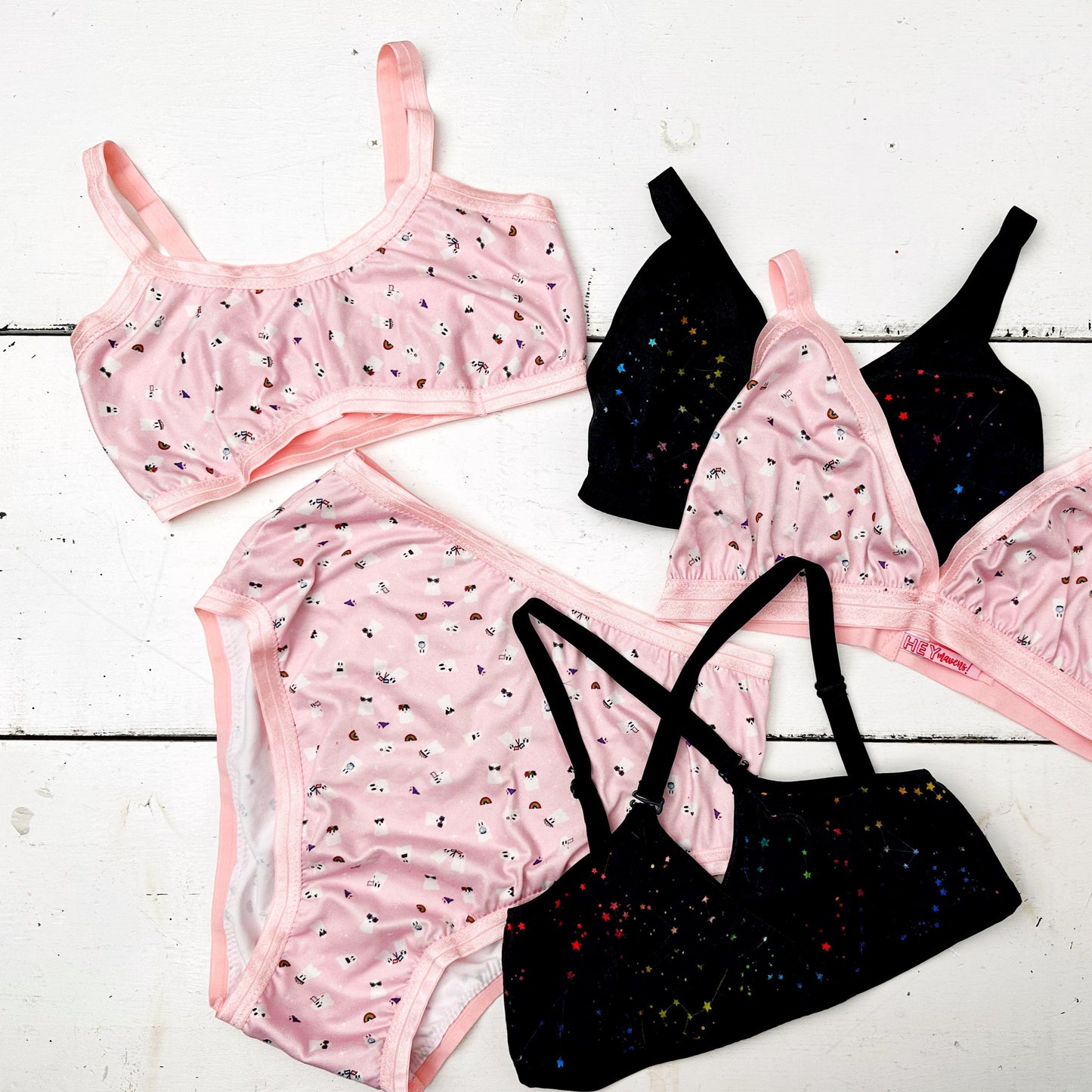 LG-Boo-TQ+ Rainbow Ghost Bandeau Bralette