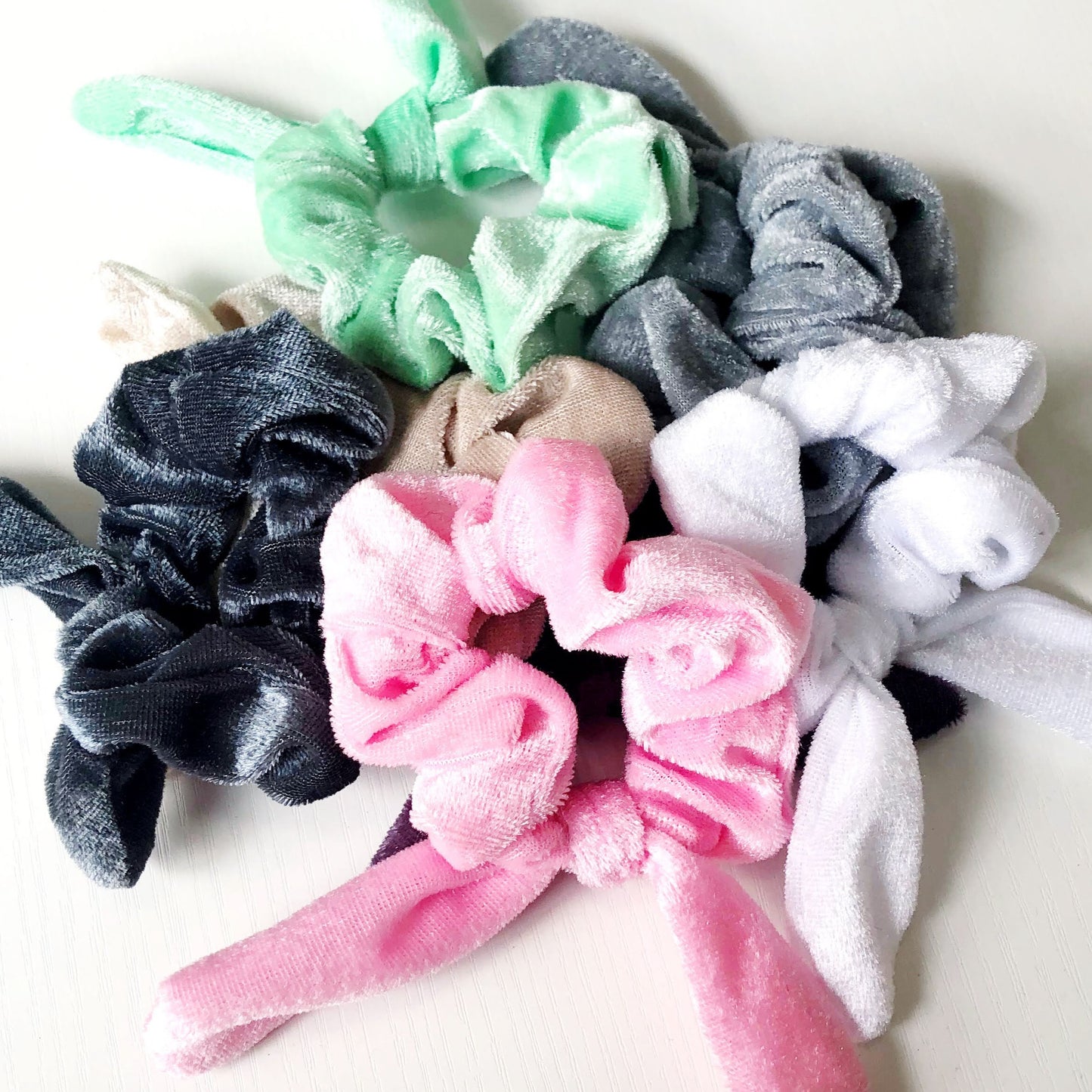 Velvet Scrunchie :: Mystery Color