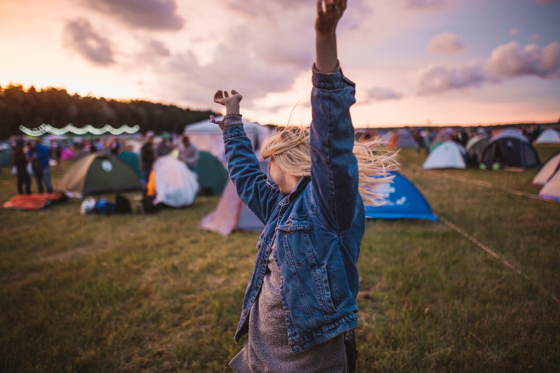 What to Wear to a Music Festival