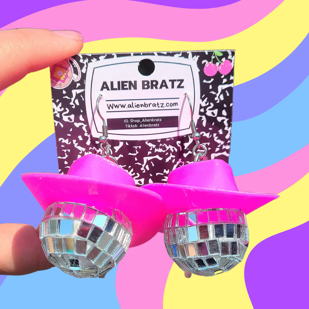 Funky Earrings :: Alien Bratz